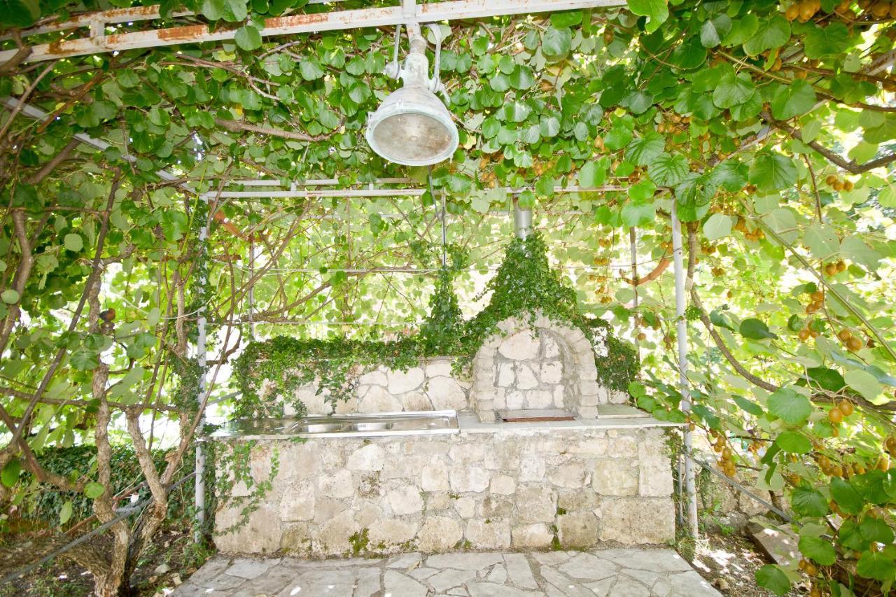 Villa Sailor'S Rustic House Virpazar Exterior foto